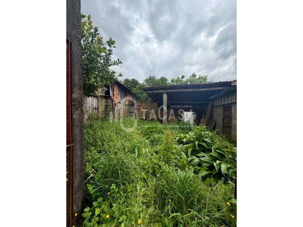 Moradia isolada T3 + terreno para venda em 12kms do centro de Águeda-12