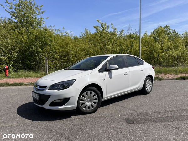 Opel Astra IV 1.6 Active - 1