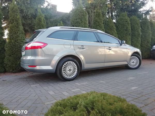 Ford Mondeo 2.0 Platinium X Plus (Titanium) - 13