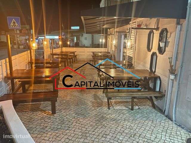 Hamburgueria em pleno funcionamento e excelente localização !-19