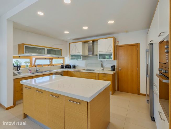 Moradia T5 de Luxo nas Amoreiras-19