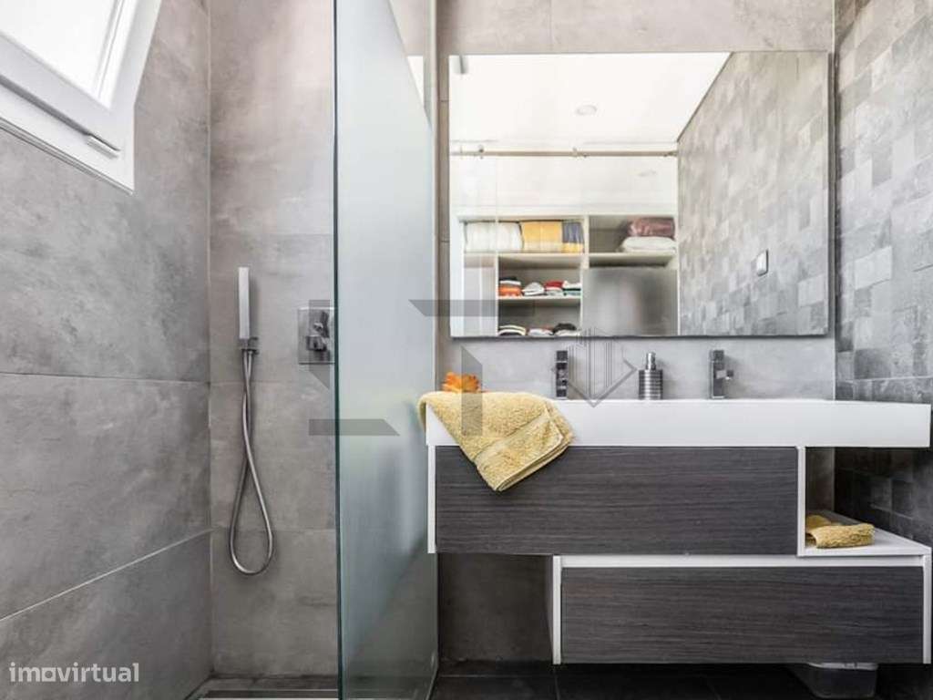Moradia T4 Smart Home com Piscina, para Venda na Aroeira, Charneca ...-21