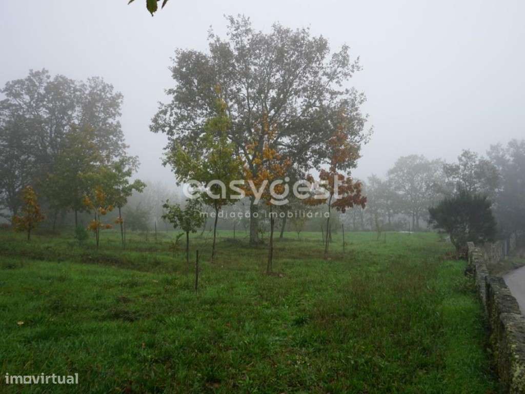 Terreno de excelencia a 7 minutos da Cidade da Guarda para construção - Grande imagem: 4/21