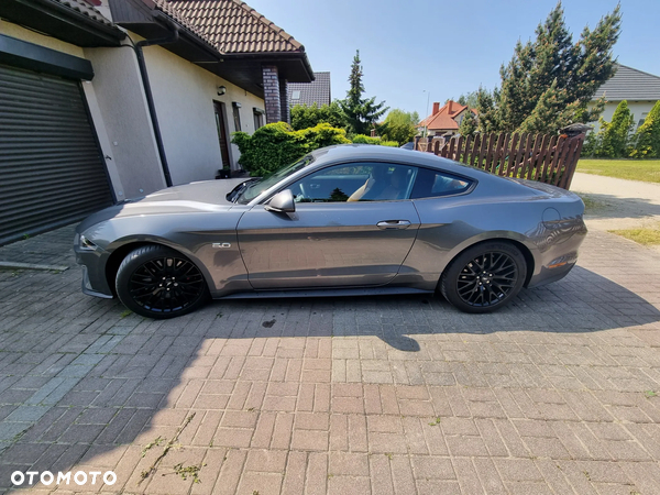 Ford Mustang 5.0 V8 GT - 3