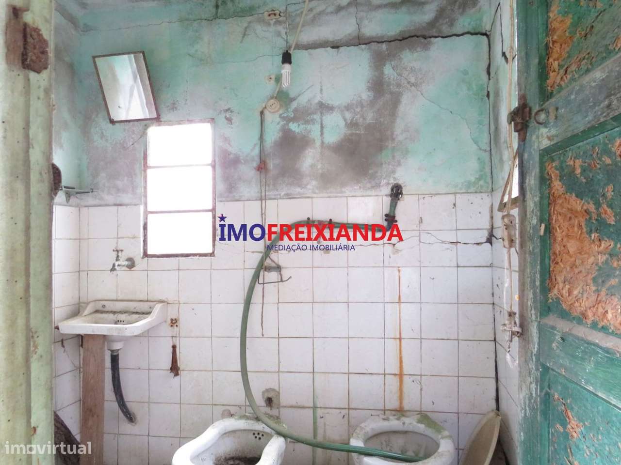 Moradia T2 - Casal dos Bernardos-12