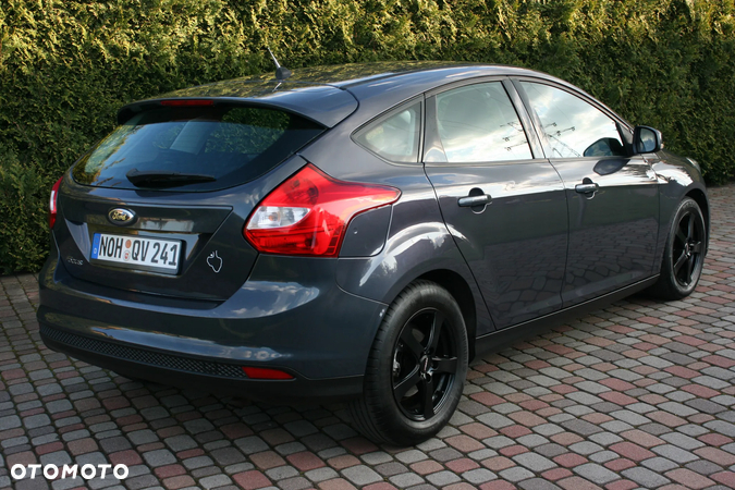 Ford Focus 1.6 TI-VCT Trend - 12