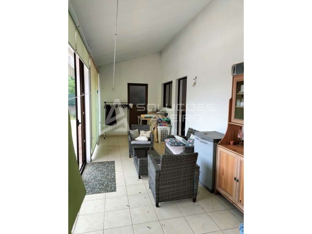 Moradia T4 com Piscina-13