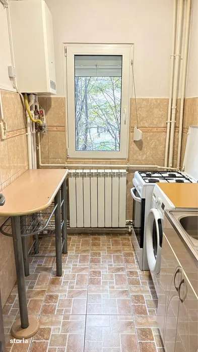 Apartament mobilat si utilat, etaj 2, zona Narcisa - Imagine principală: 4/9