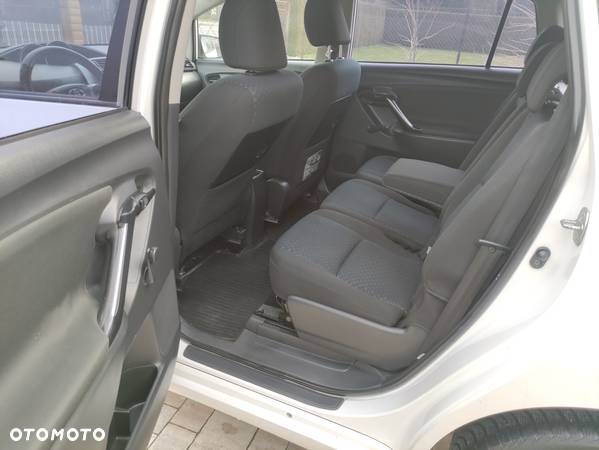 Toyota Verso 1.6 5-Sitzer Life - 24