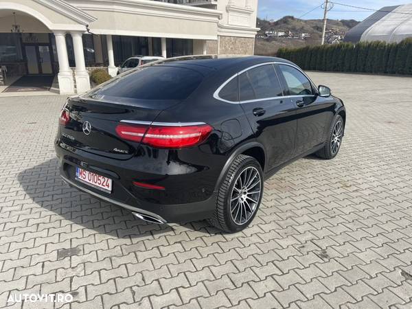 Mercedes-Benz GLC Coupe 250 d 4Matic 9G-TRONIC - 3