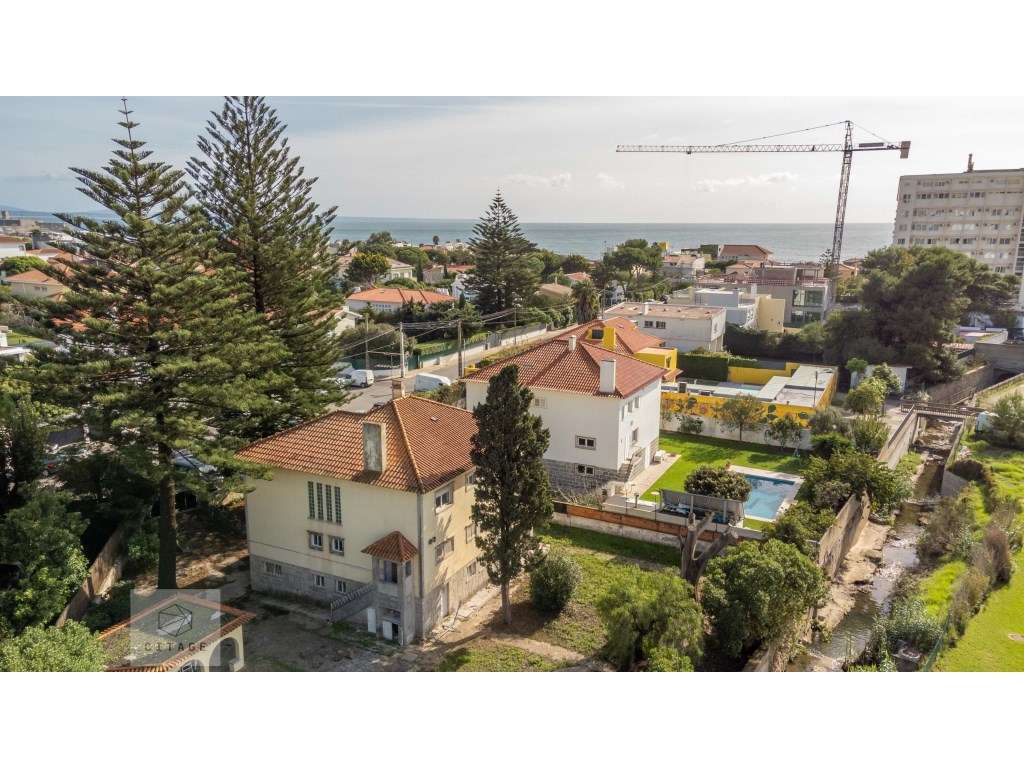 Andar de Moradia T4 em Carcavelos a poucos metros da praia-8