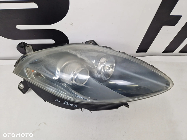 Reflektor lampa przód przednia Fiat Bravo II LIFT FL - 2