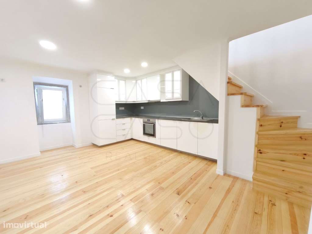 Prédio totalmente remodelado com 3 apartamentos independentes na Ba...-4