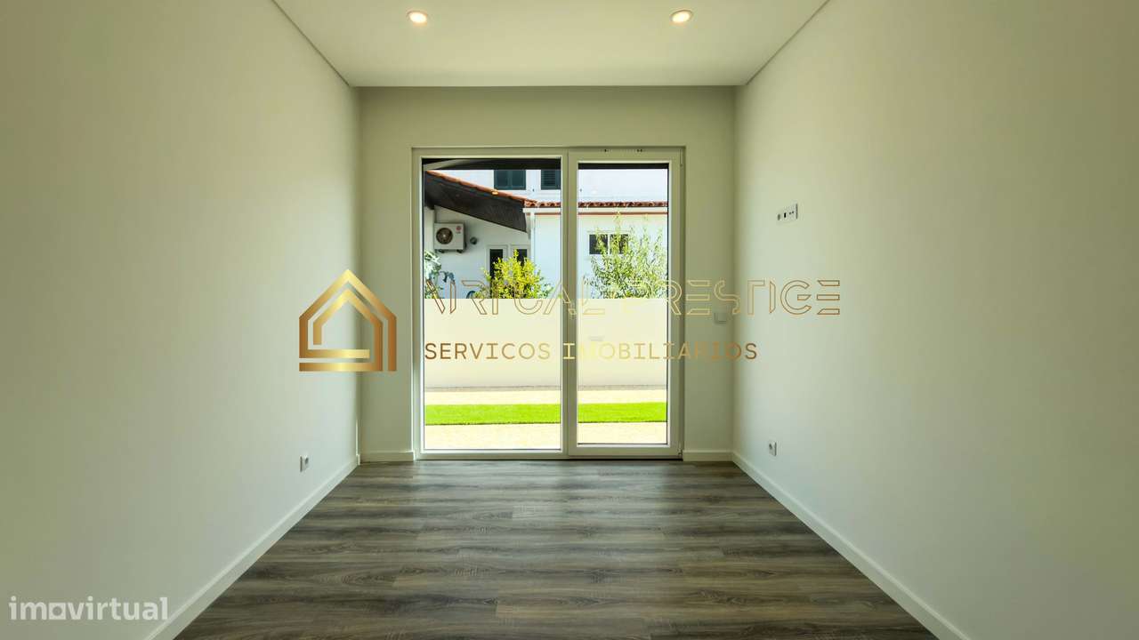 Moradia Térrea T4 Nova com Piscina em S. Simão – Azeitão-13