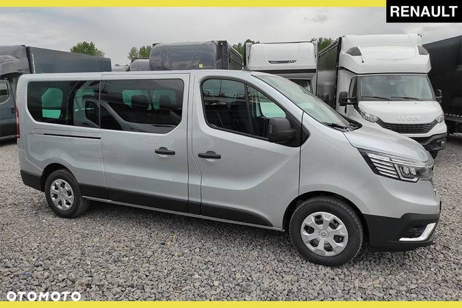 Renault Trafic - 13