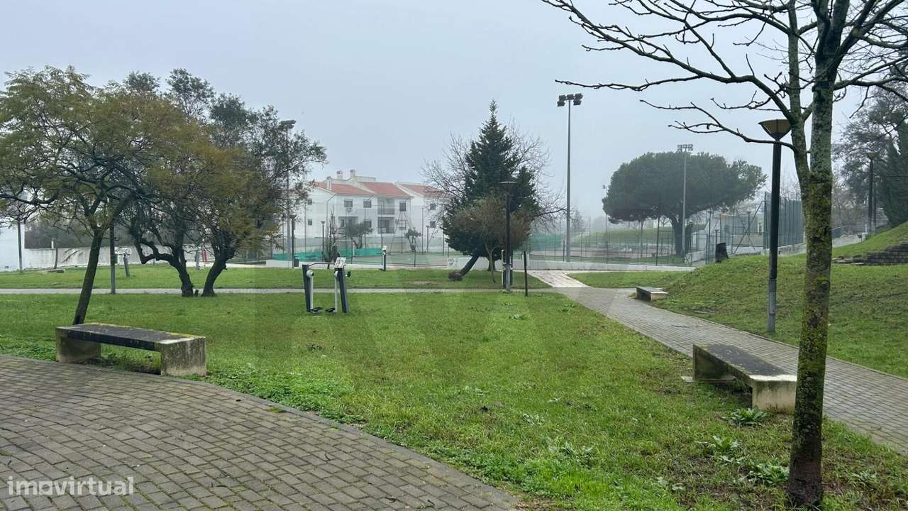 Sobreda: Onde o seu projeto de vida ganha raízes. Lote Premium - Grande imagem: 5/12