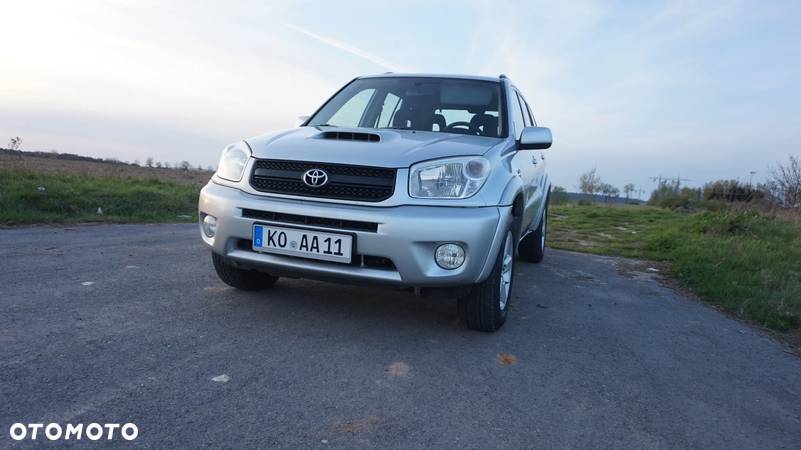 Toyota RAV4 2.0 D-4D 4x4 - 14