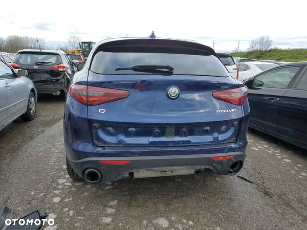 Alfa Romeo Stelvio 2.0 Turbo TI Q4 - 7