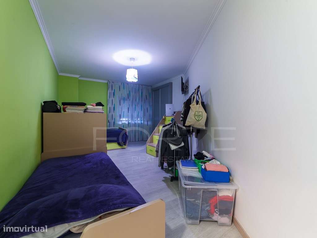 Apartamento T2 em São João da Madeira-24