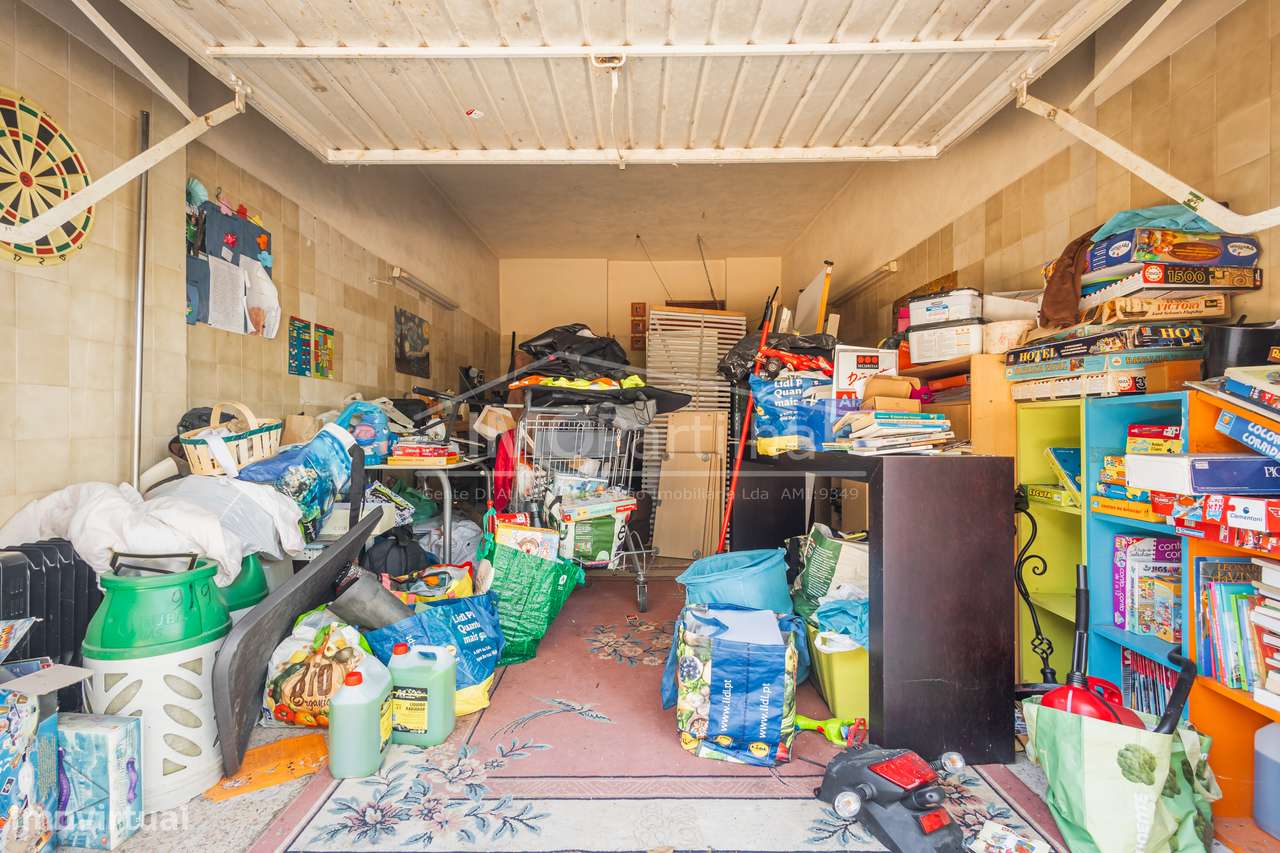 T3 na Urbanização da Terplana C/ Garagem em São Domingos de Rana-20
