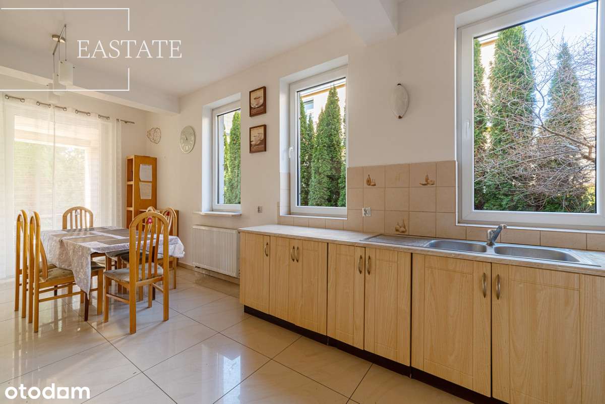 Jasny i przestronny, duży potencjał, garaż, - Pełny obrazek: 4/20