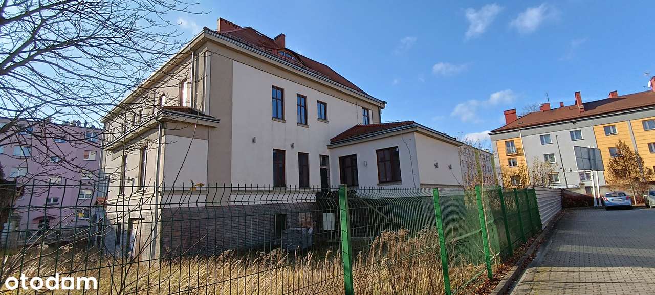 Kamienica w sercu Tarnowskich Gór - duży potencjał rozwojowy - Pełny obrazek: 4/13