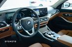 BMW Seria 3 320i xDrive - 11