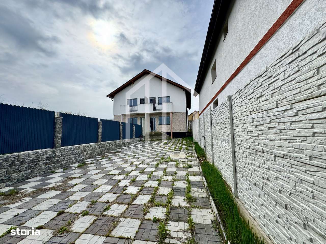 Duplex cu 3 camere, 103mp utili+2 balcoane, 267mp teren, Cristian-12