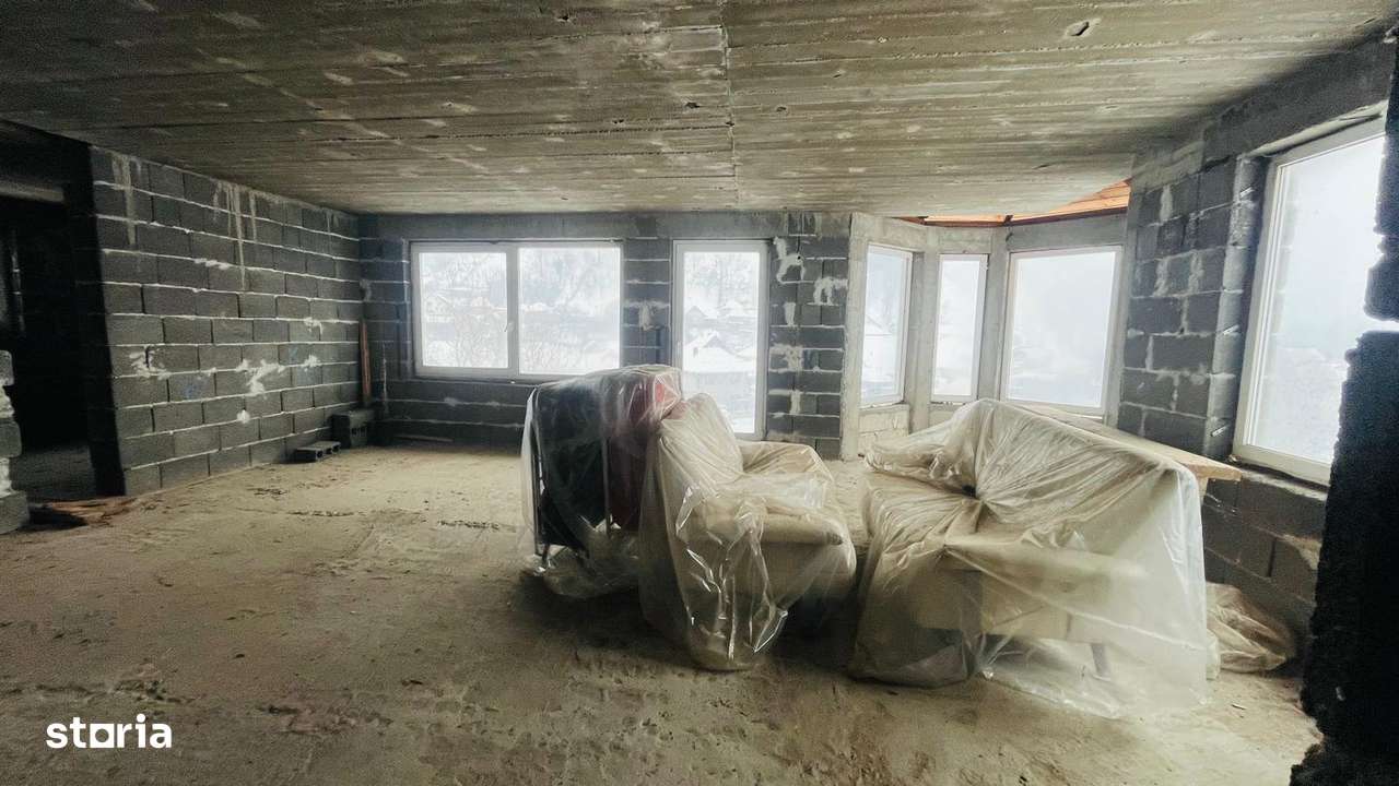 Casa/Cabana De Vanzare Pe Transalpina, Loc. Capalna-11