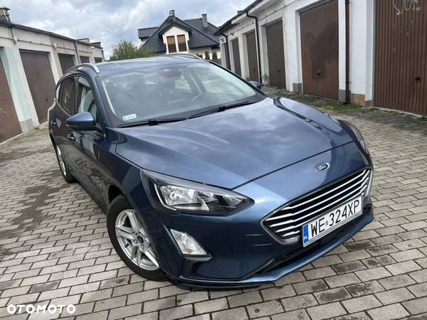 Ford Focus 1.0 EcoBoost Active - 10