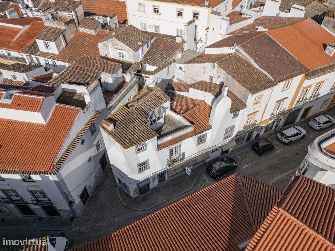 ️ Prédio à Venda no Centro Histórico de Évora-21