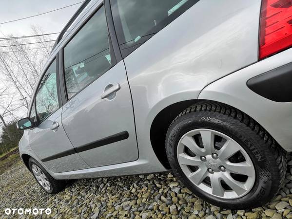 Peugeot 307 - 19