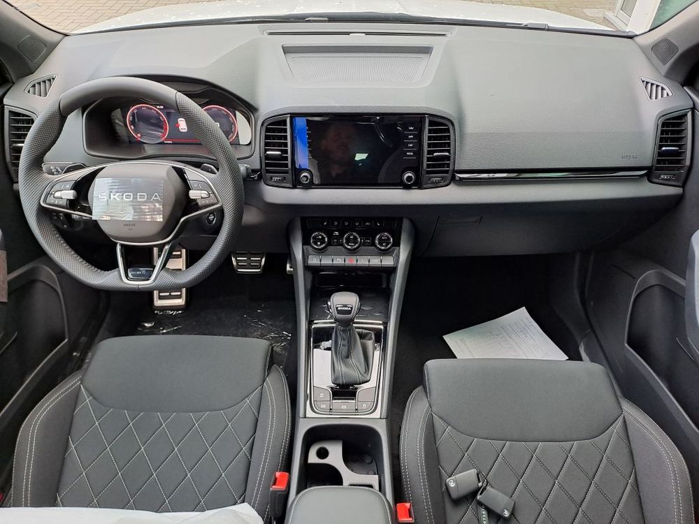 SKODA KAROQ 1.5 TSI 150KM DSG SPORTLINE, fabryczny hak, dostępny od ręki