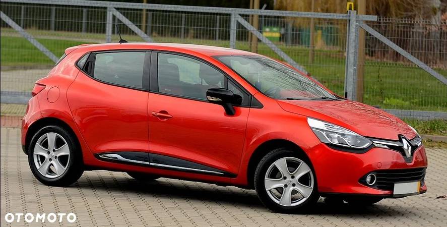 Renault Clio (Energy) TCe 90 Bose Edition - 12