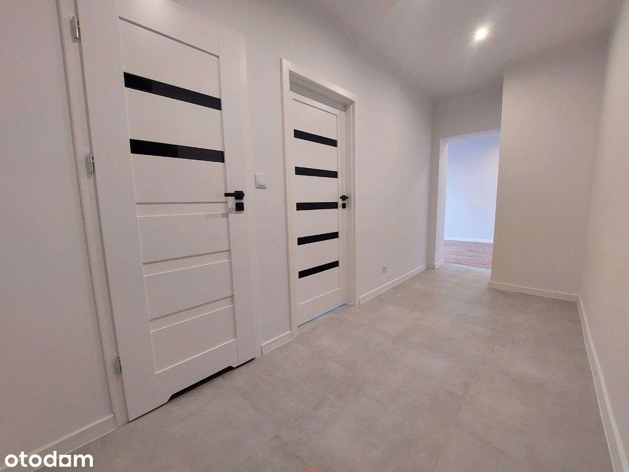 MIESZKANIE W WYSOKIM STANDARDZIE W DOBREJ LOKALIZACJI, BEZPROWIZJI - Pełny obrazek: 5/9