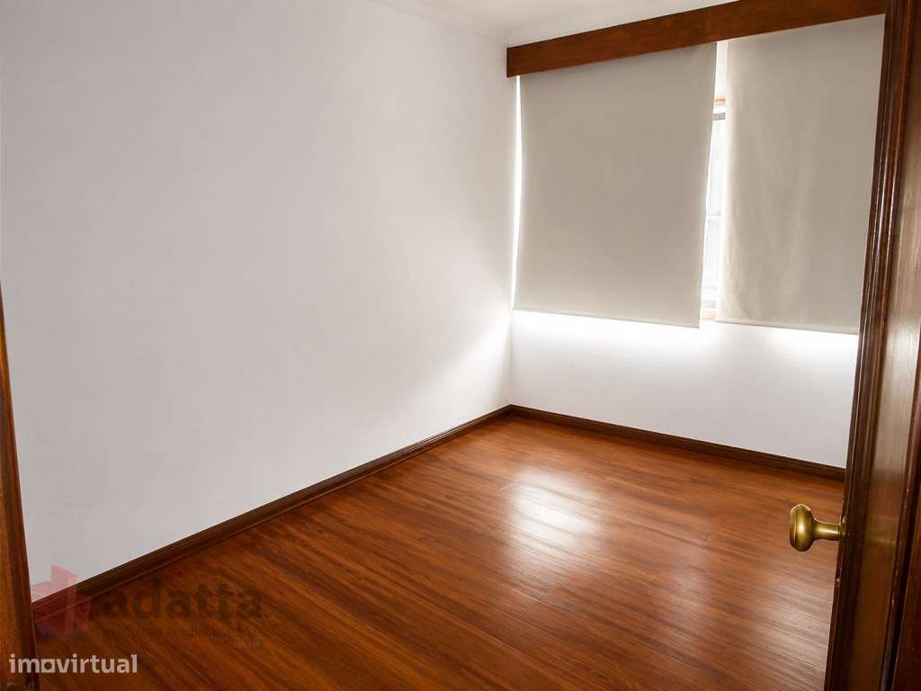 T2 com Garagem para Venda em Coimbra-7