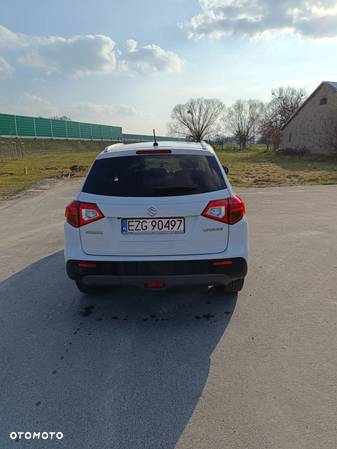 Suzuki Vitara 1.6 Comfort 2WD - 4