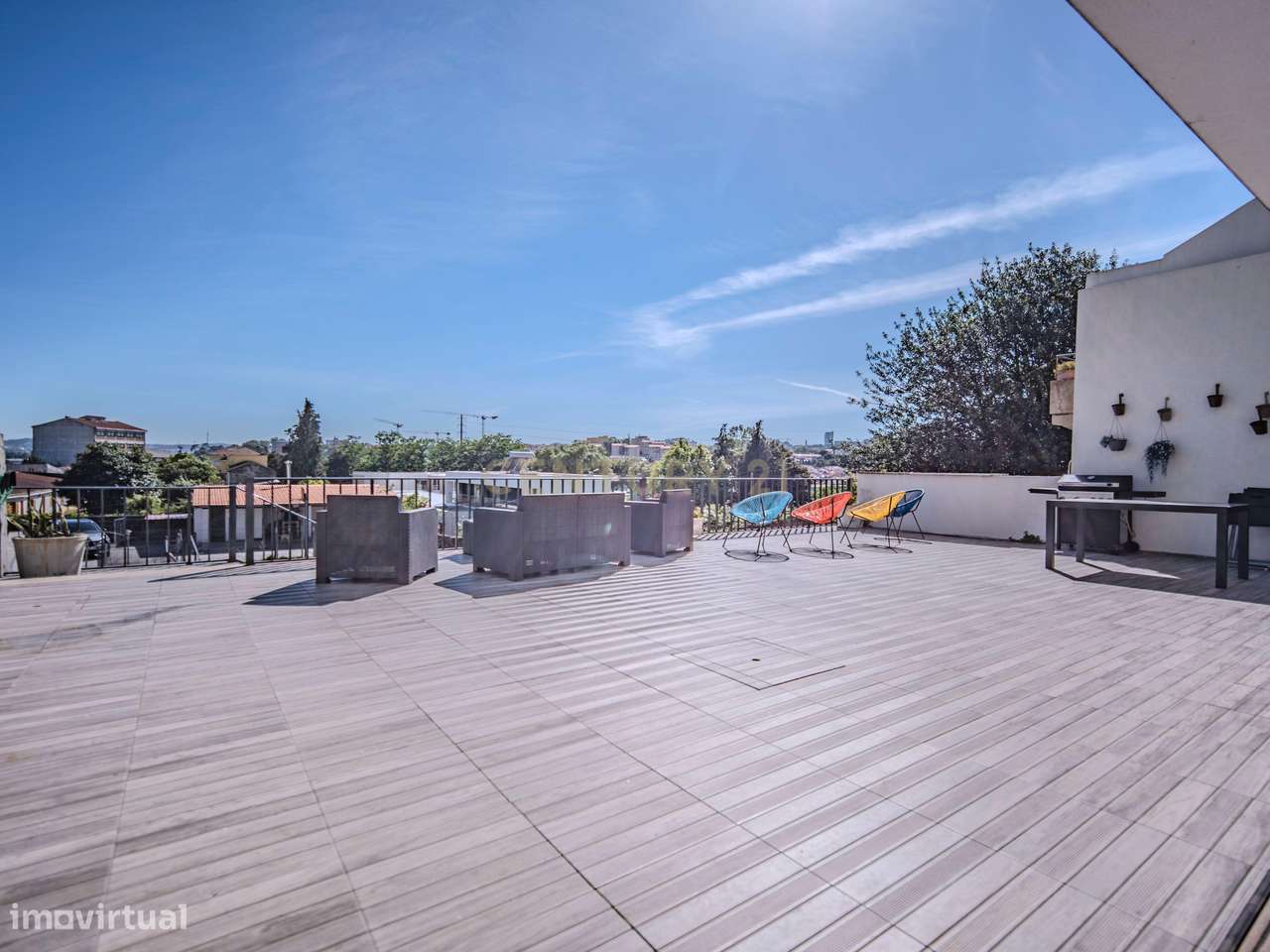 Moradia T3+1 com Amplas Áreas Exteriores | Rio Tinto-11