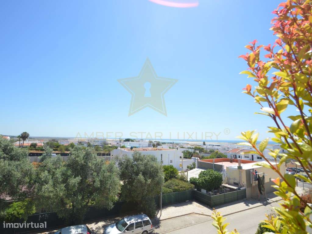 Moradia com 3 quartos com Piscina Privativa e Vista Mar - Grande imagem: 3/22