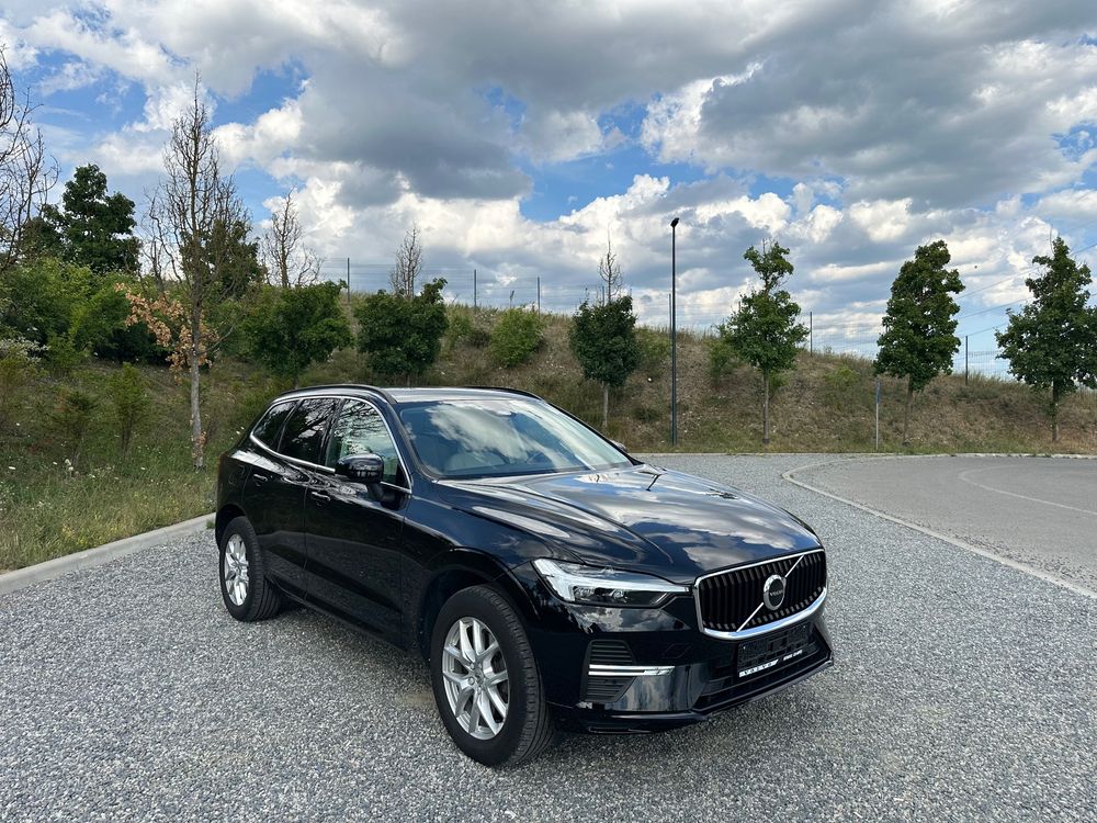 Volvo XC60 II [2017 - Prezent] B4 MHEV AT AWD Core 2023