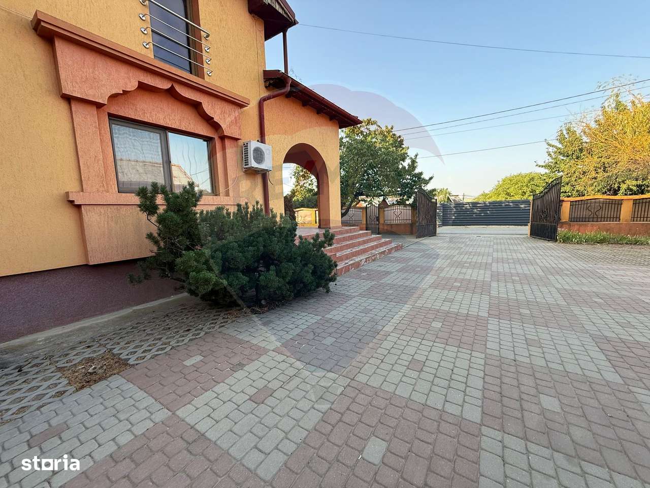 De vânzare Casă / Vilă 5 camere + 5.300 mp teren Slobozia Moara, DB - Imagine principală: 5/20