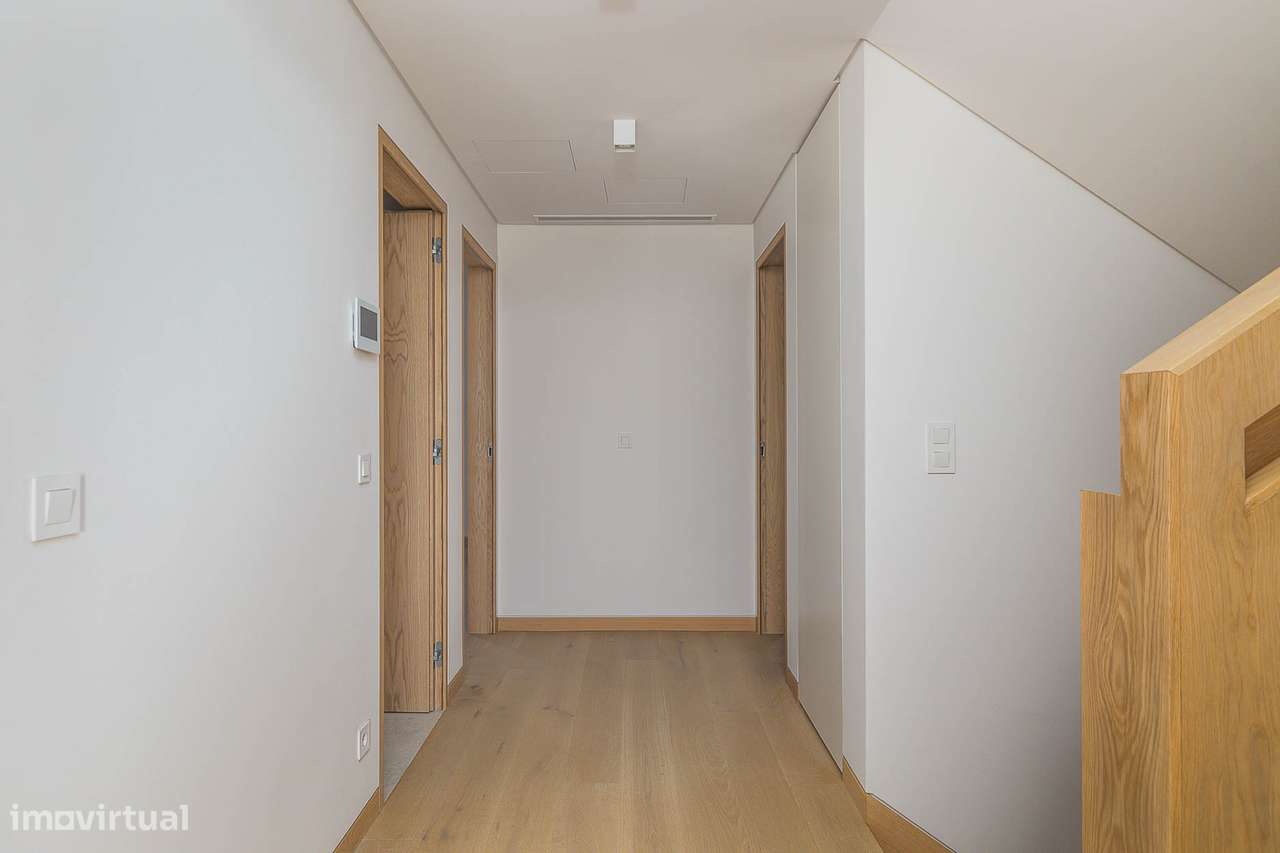 Moradia independente à venda na Rua Coronel Garcez de Lencastre, 404-30