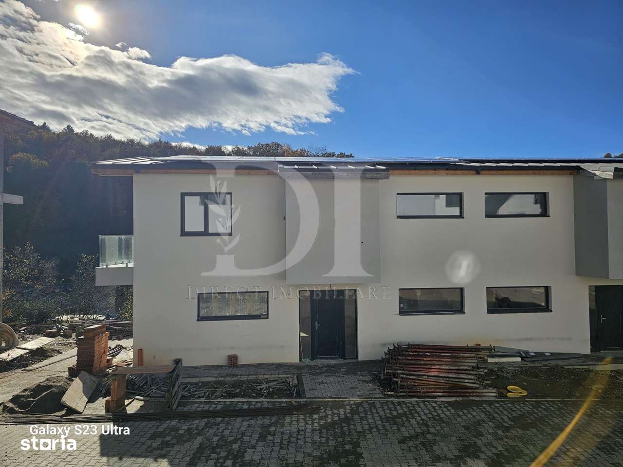 Duplex finista de vanzare / Zona Tauti / Floresti - Imagine principală: 4/19