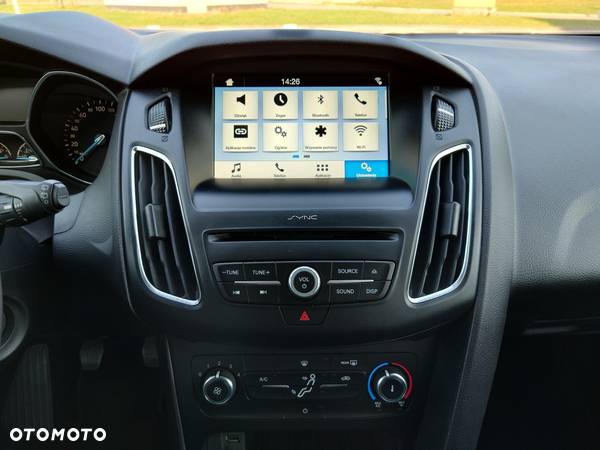 Ford Focus 1.0 EcoBoost Start-Stopp-System Titanium - 27