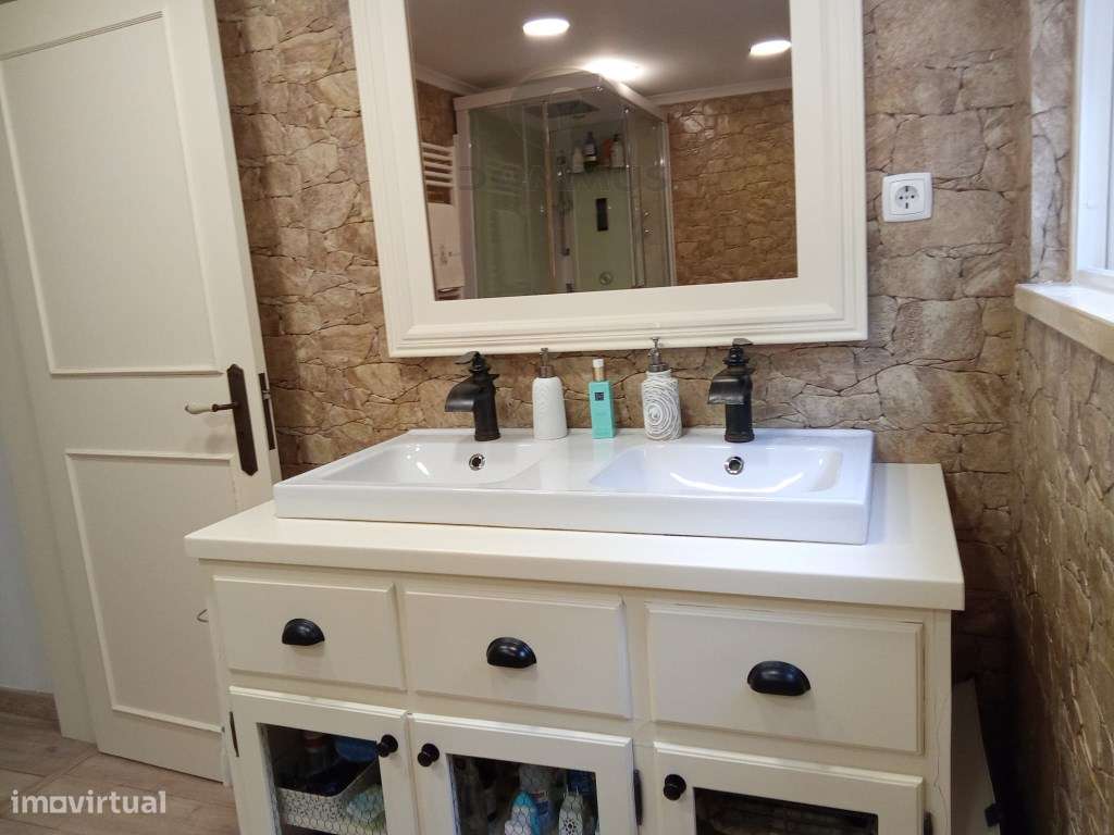 Moradia V3 / Quinta com Piscina-16