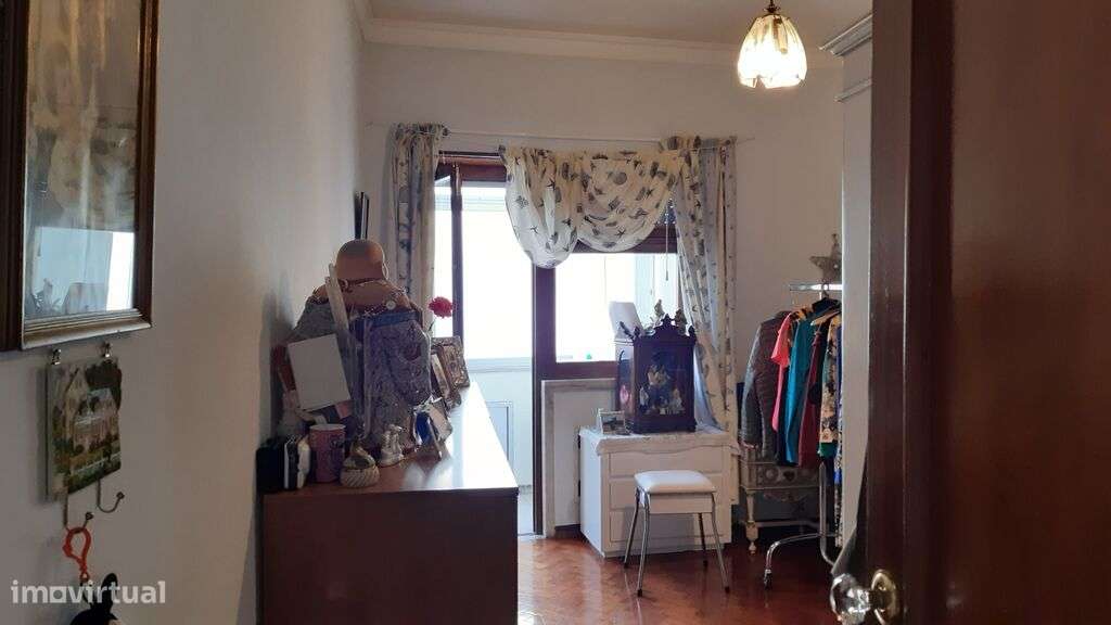 Elevadores | Condomínio org | Gás canalizado | Porteiro | Videoporteir - Grande imagem: 5/14