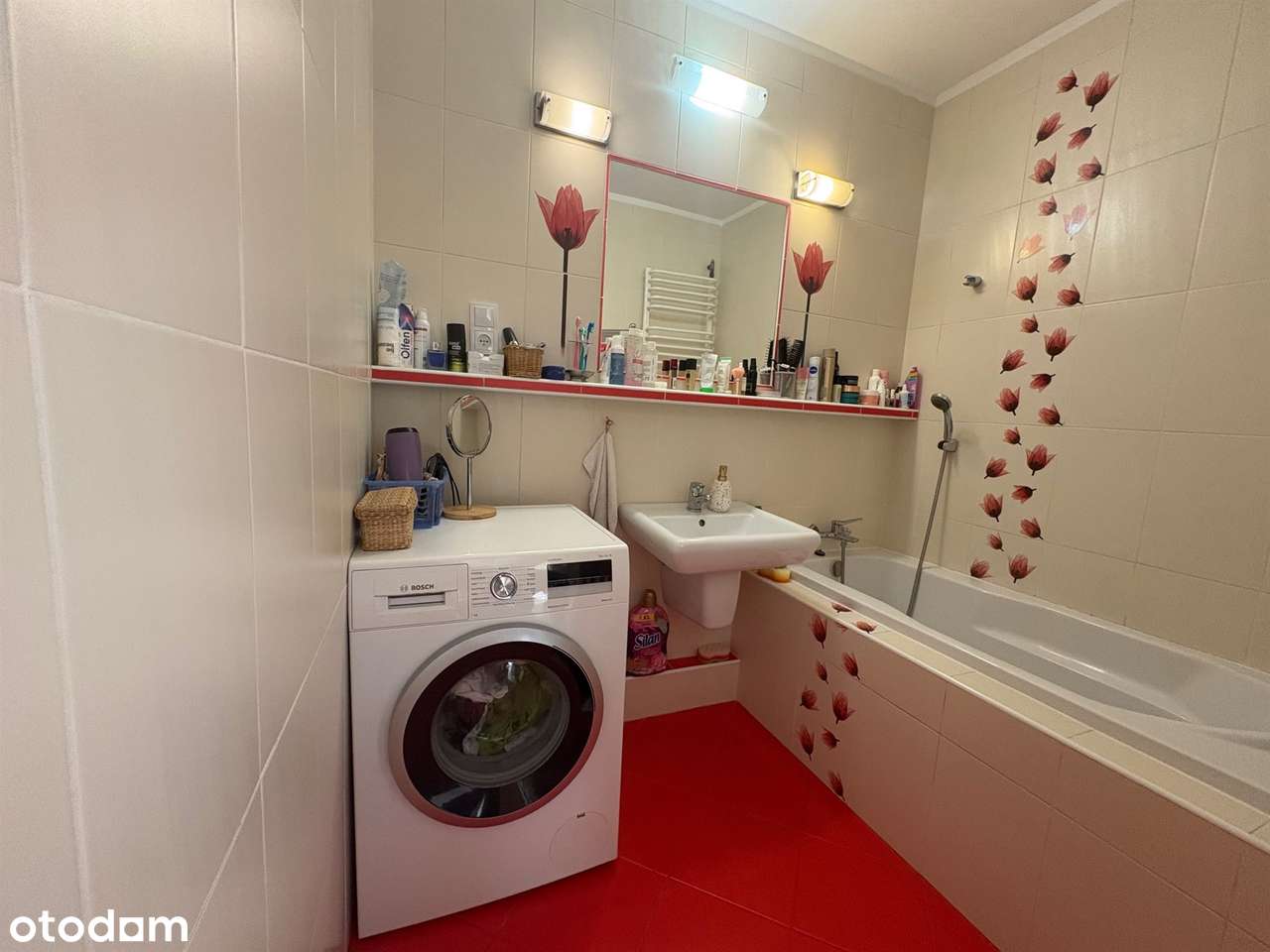 Trzy pokoje i kuchnia ogrodzony blok cegła parking-9