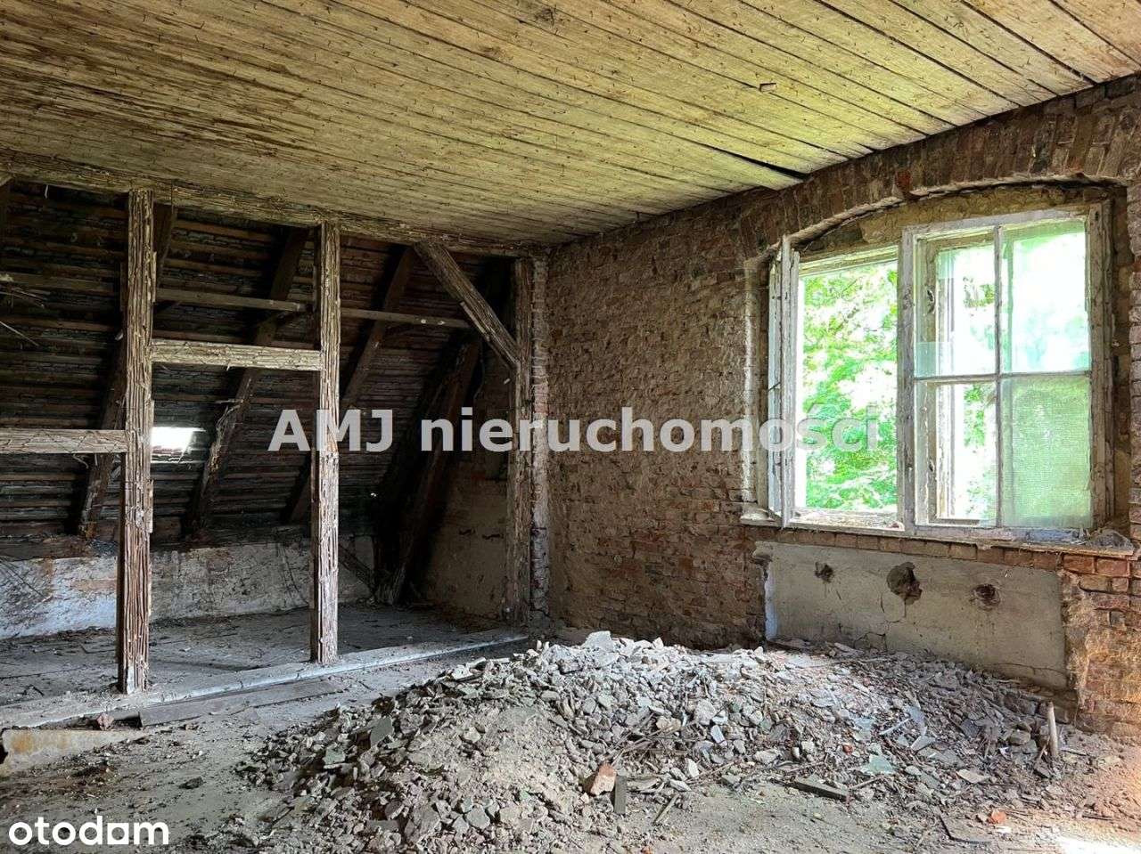 Przedwojenny dom typu willa w Kątach Wrocławskich-14