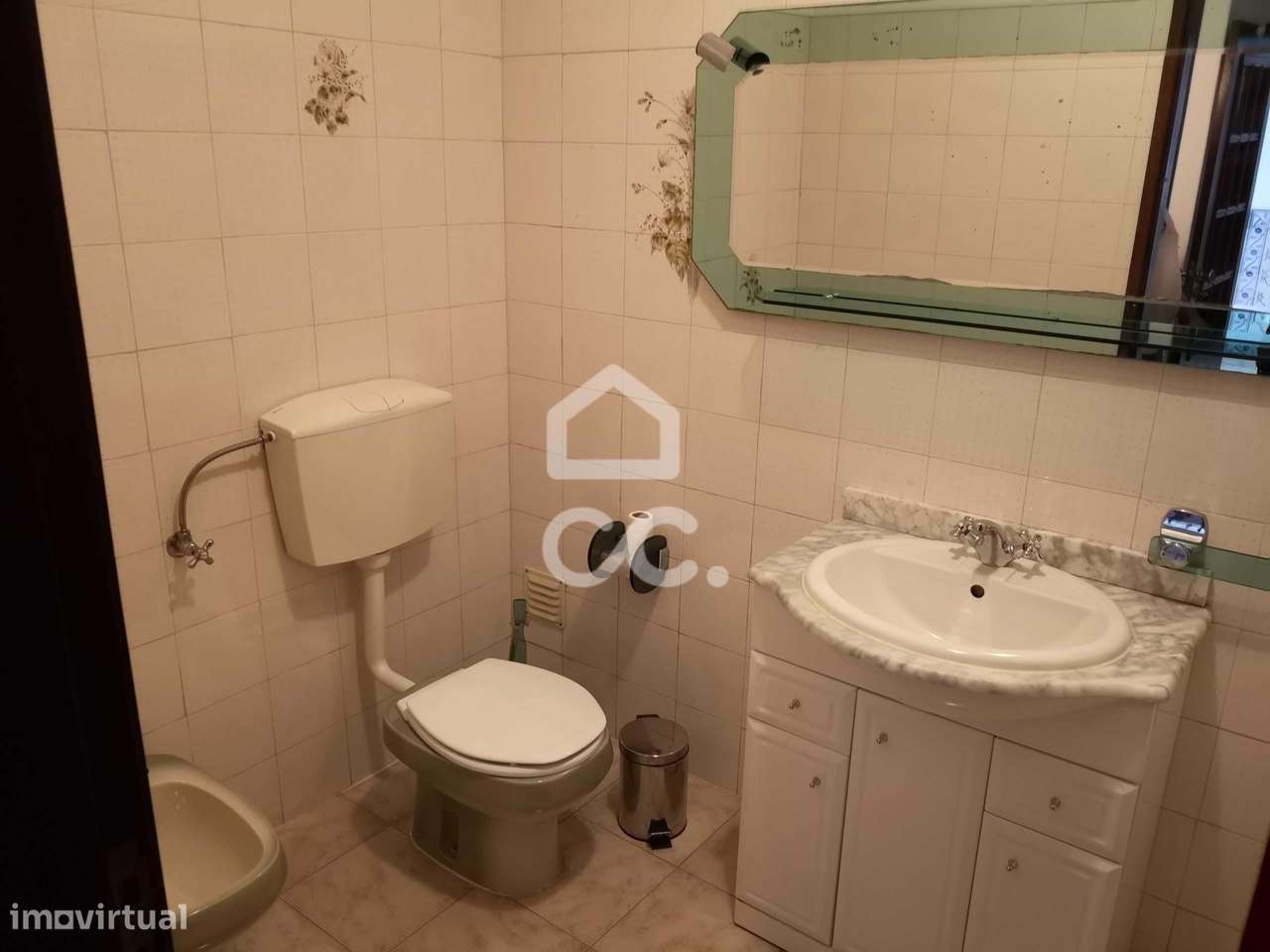 Apartamento T2 , 2º Andar, Bairro Catroga e Gaio, Abrantes-5