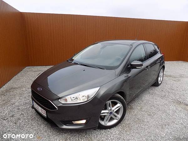 Ford Focus 1.5 EcoBlue Start-Stopp-System ACTIVE X - 2